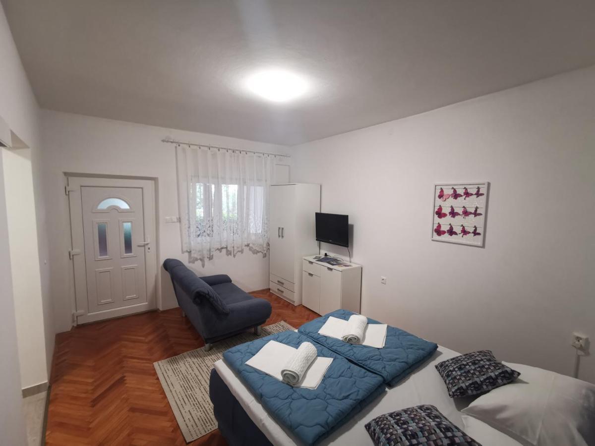 Apartment Dario 诺维·维诺多尔斯基 外观 照片